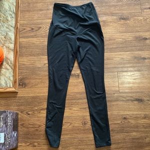 Maternity black leggings size xs